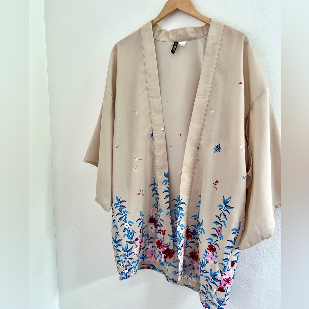 Bohemian Printed Floral Kimono Jacket Open Cardigan Cream Pink Blue Cropped Cape - Picture 3 of 9